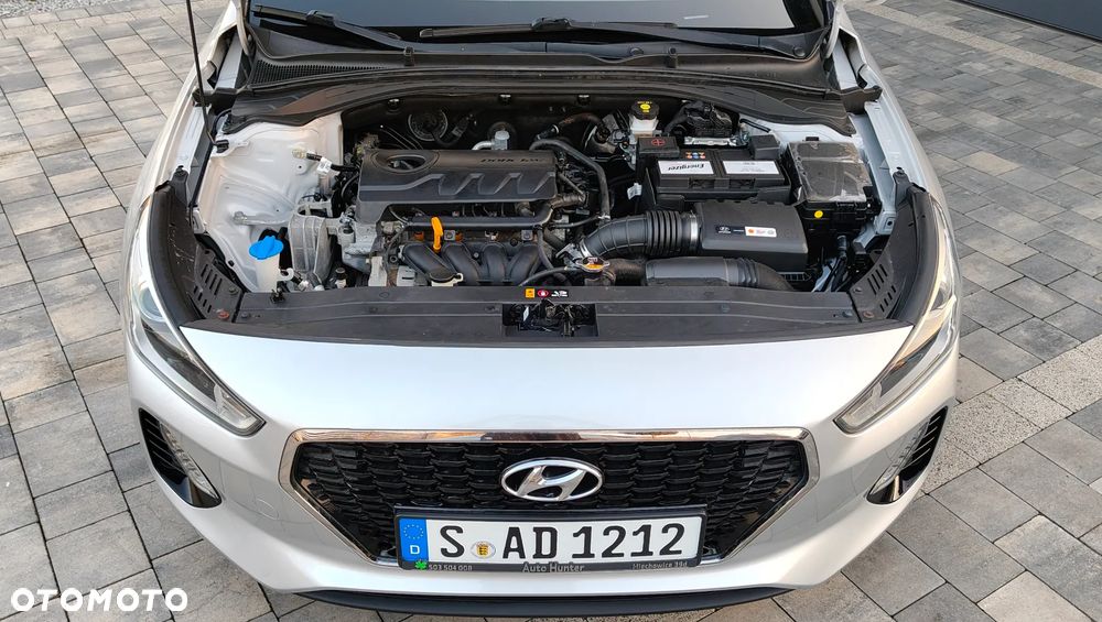Hyundai i30 blue 1.4 Classic - 30