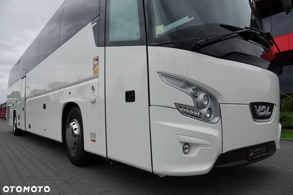 VDL FHD2 / EURO 6 / SPROWADZONY / 12. 2015 ROK / TURYSTYCZNY / WC / Gniazdka USB / AUTOMAT / BOGATE WYPOSAŻENIE / - 13