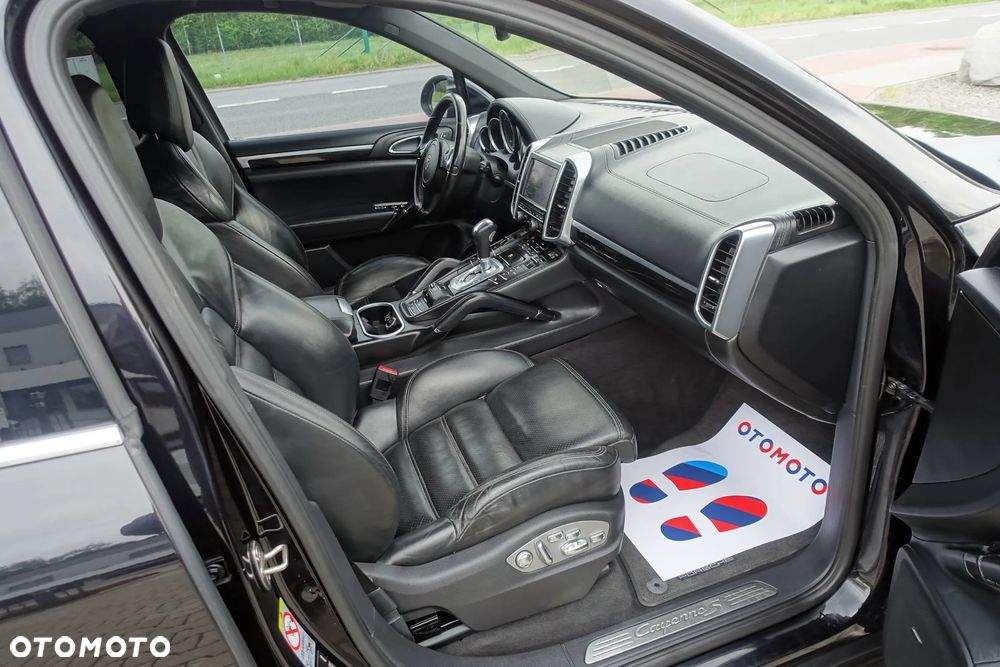 Porsche Cayenne S - 12