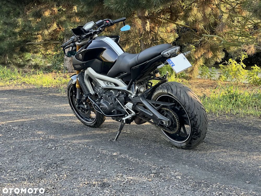 Yamaha MT - 6