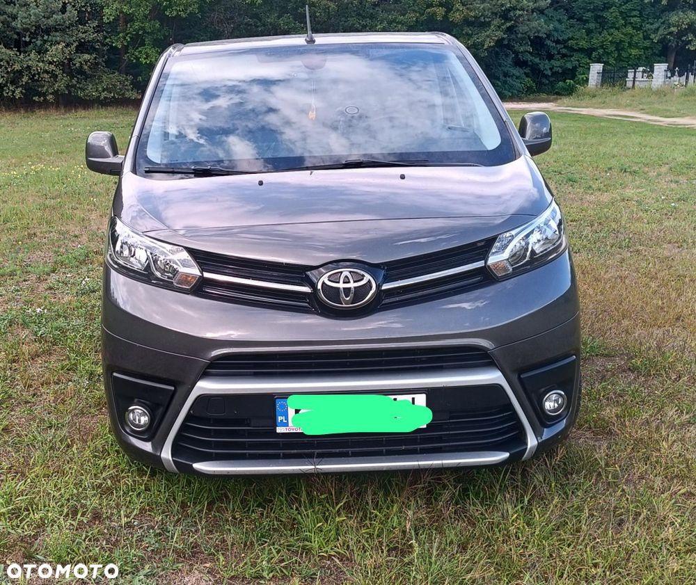 Toyota Proace Verso - 1