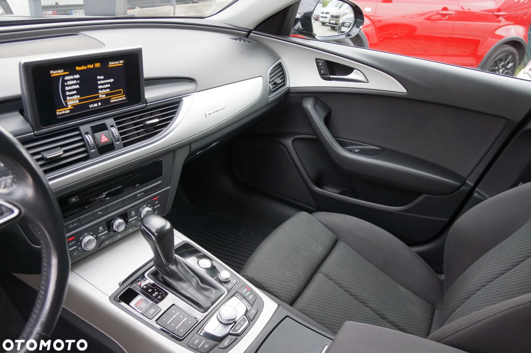 Audi A6 Avant 2.0 TDI quattro S tronic - 22