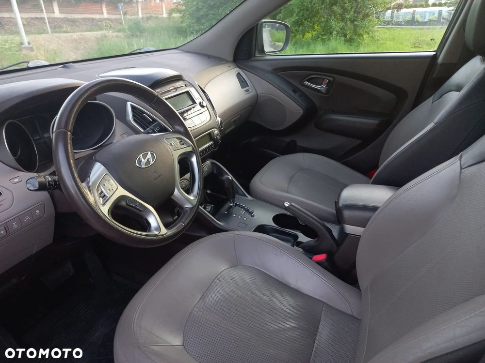 Hyundai ix35 - 11