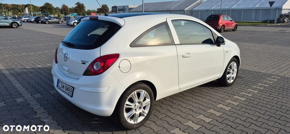 Opel Corsa - 8