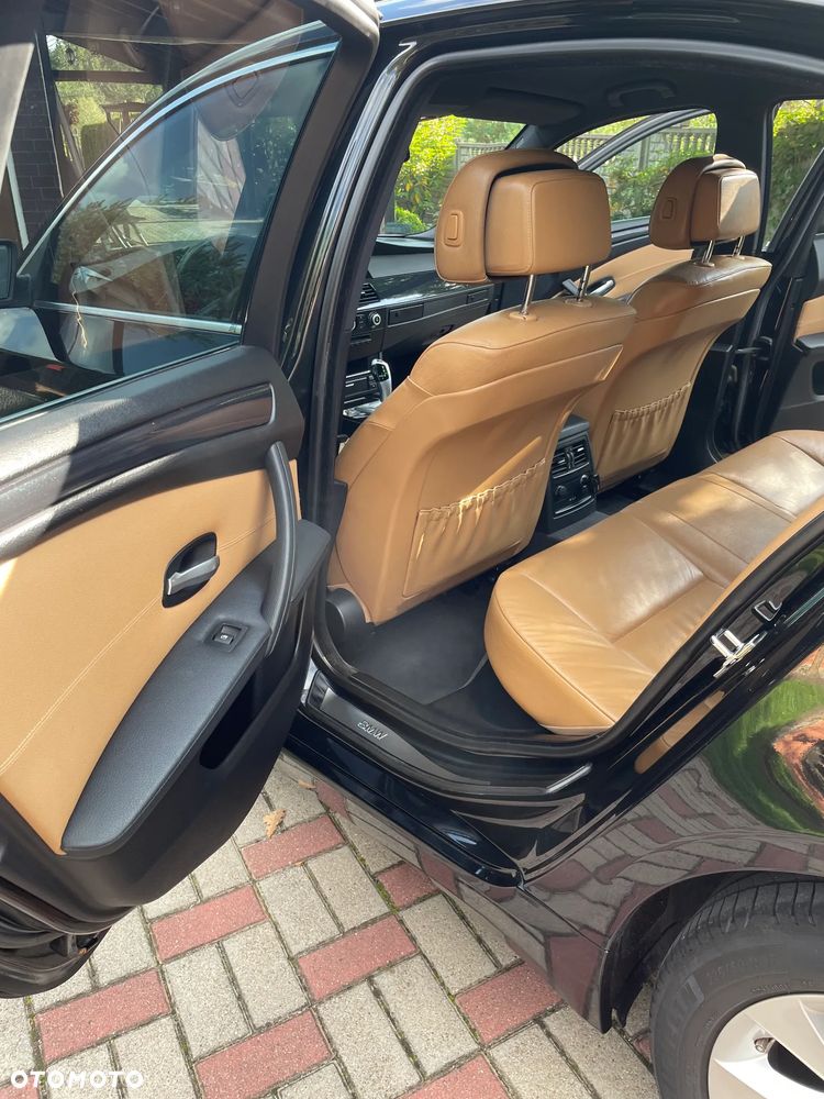 BMW Seria 5 520d - 15