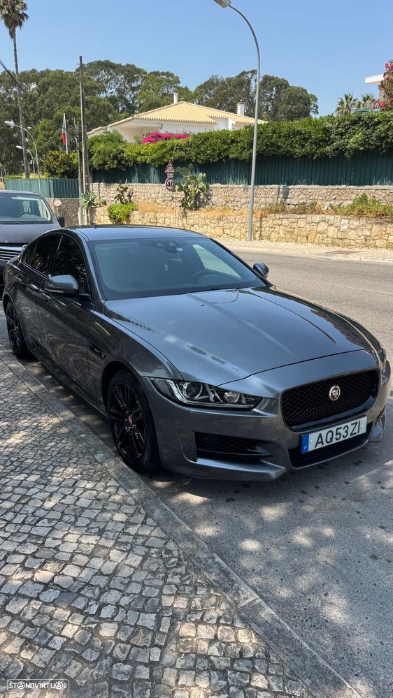 Jaguar Xe