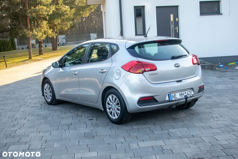 Kia Ceed - 3