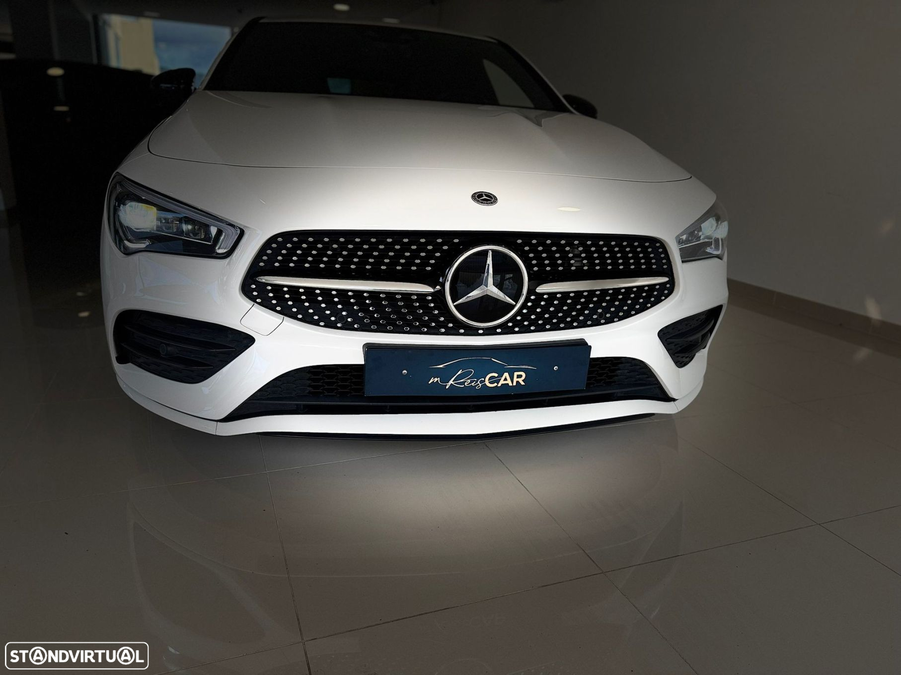 Mercedes-Benz CLA 220 - 20
