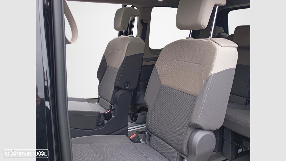 Volkswagen Multivan 2.0 TDI Life DSG — fotografia 15