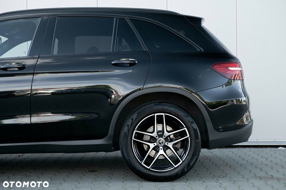 Mercedes-Benz GLC - 14