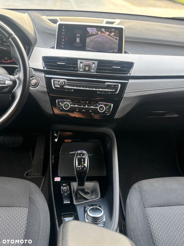 BMW X2 sDrive18i Advantage Plus - 10