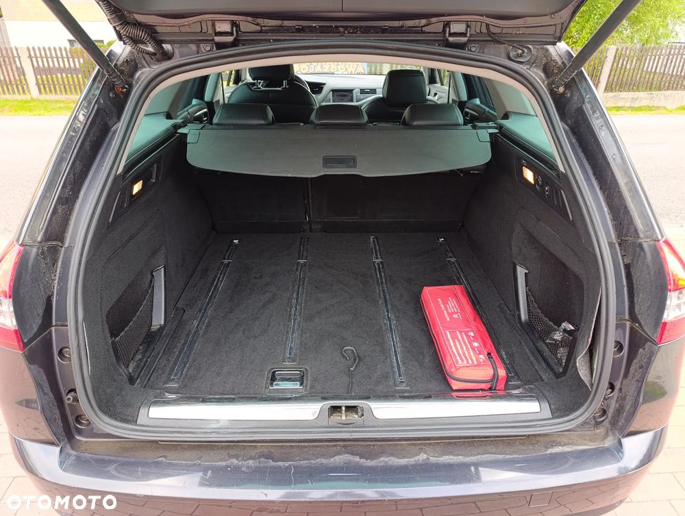 Citroën C5 HDi 165 FAP Exclusive - 8