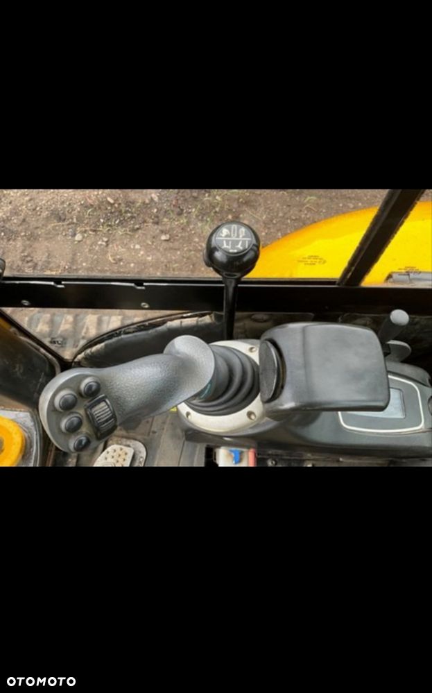 JCB 8026 - 8