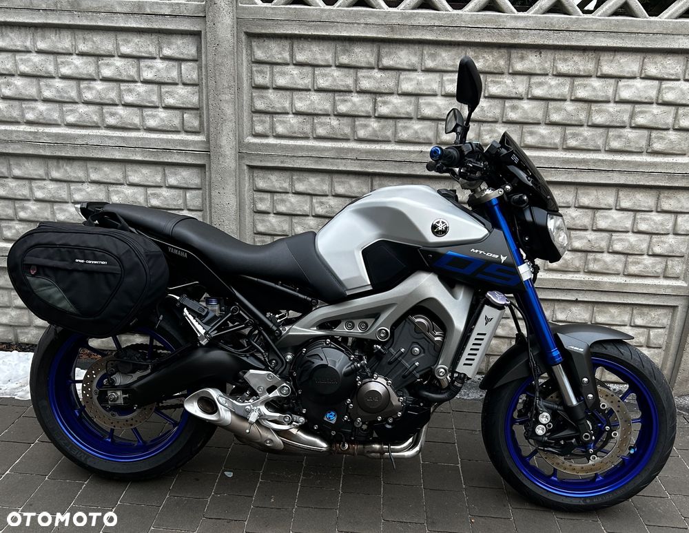 Yamaha MT - 2