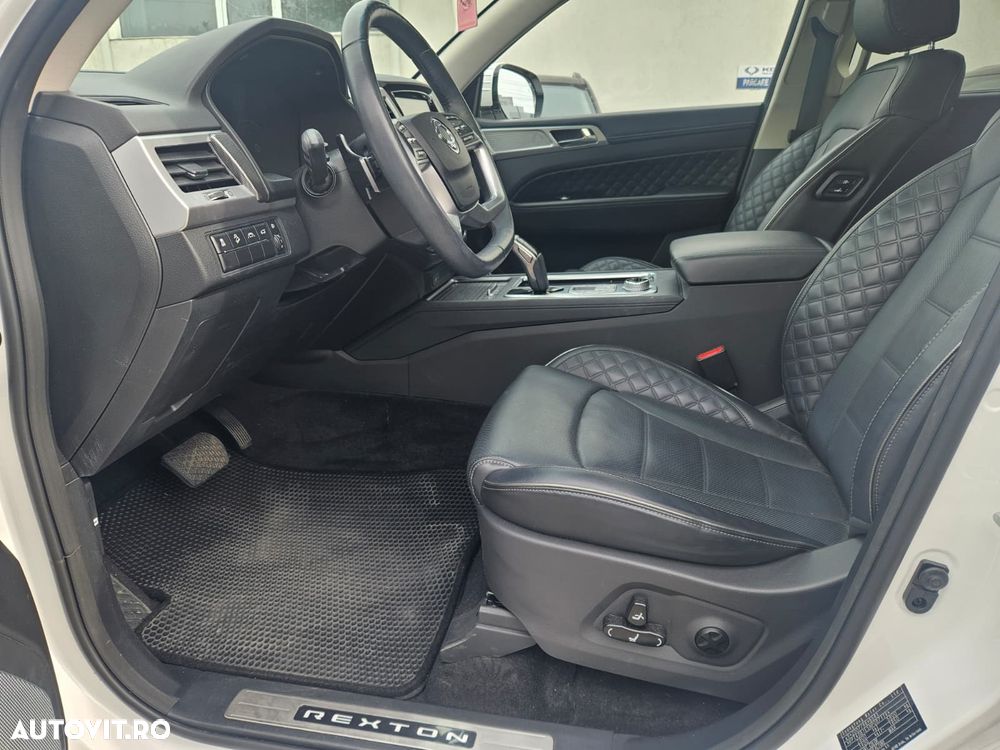 SsangYong REXTON - 12