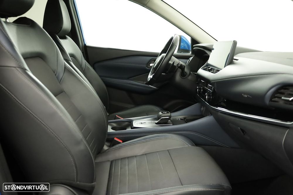 Nissan Qashqai 1.3 DIG-T N-Connecta Xtronic - 20