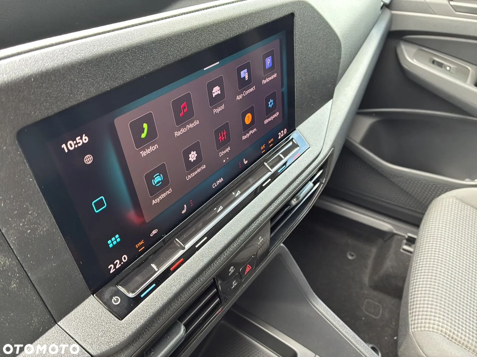 Volkswagen Caddy Maxi Cargo AUTOMAT, diesel 2.0TDI 122KM - 19