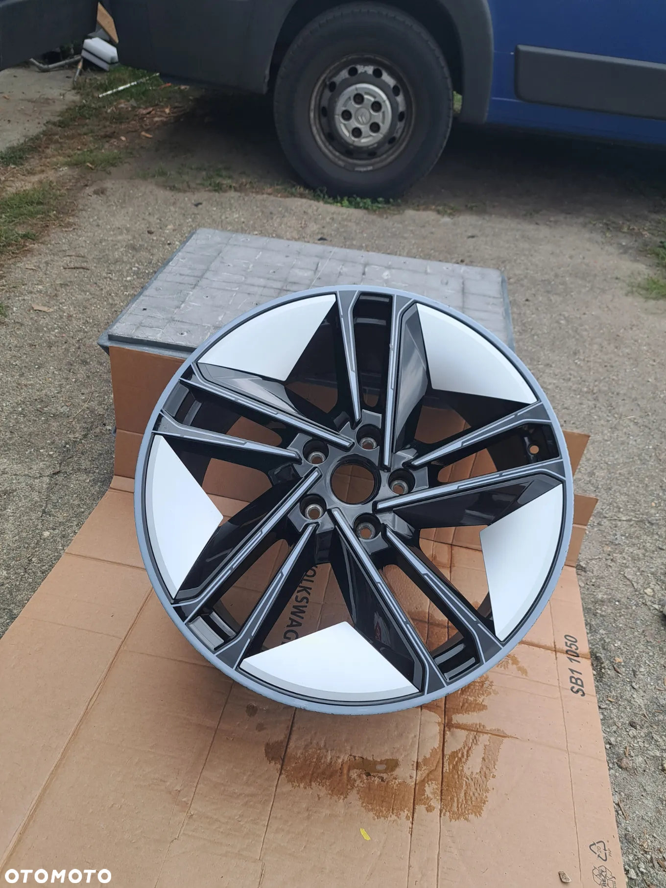 Felga Aluminiowa Audi E-Tron GT RS 21 Cali 4J3601025L E 9.5Jx21H2-N ET 60 - 3
