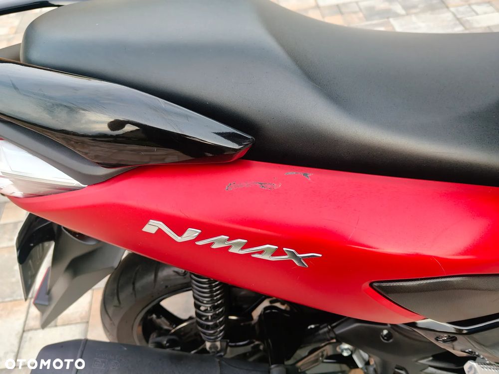 Yamaha NMAX - 12