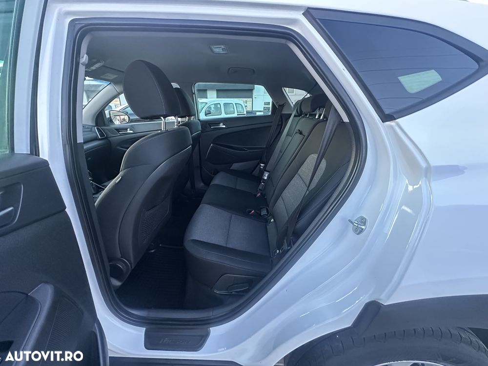 Hyundai Tucson blue 1.6 CRDi 2WD Pure - 20