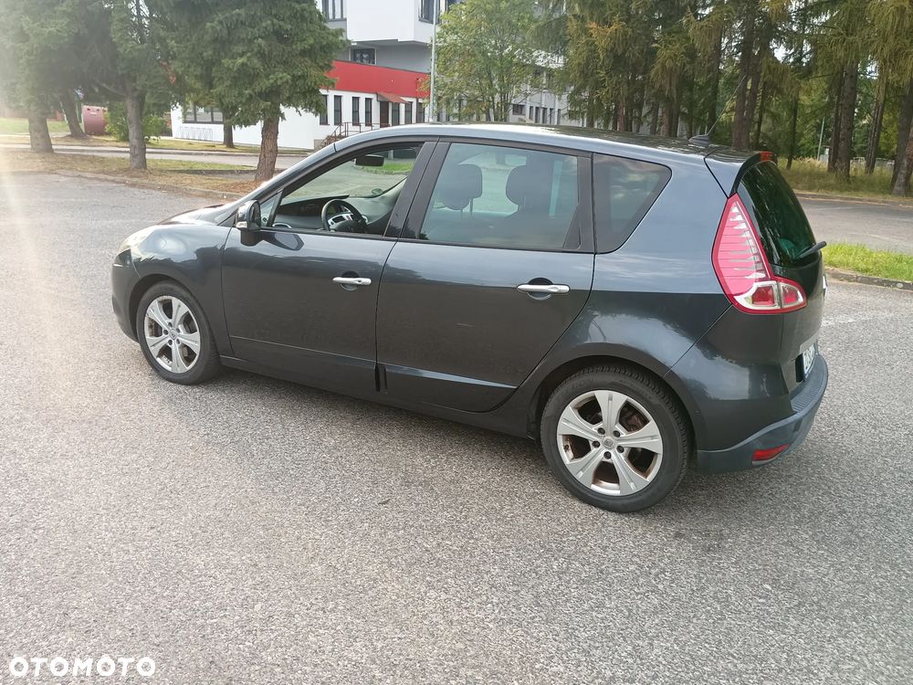 Renault Scenic 2.0 16V 140 CVT Luxe - 5