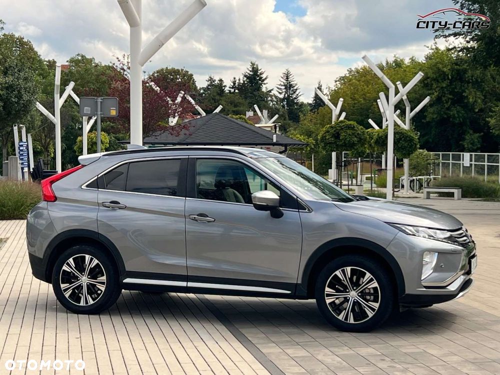 Mitsubishi Eclipse Cross - 9