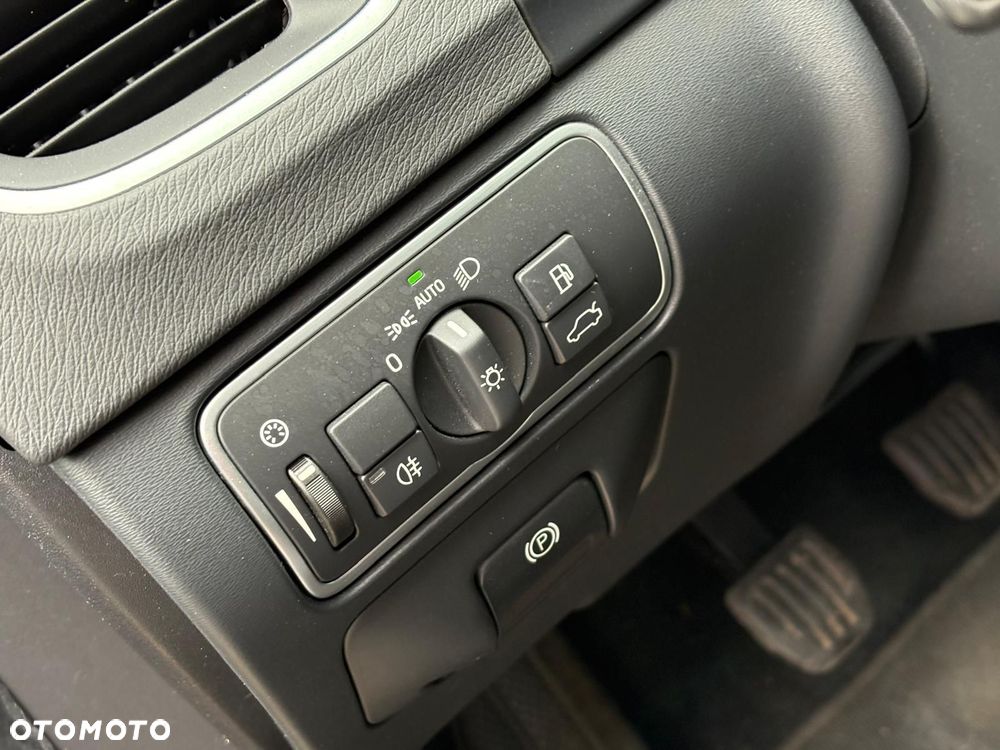 Volvo V60 D3 Summum - 19