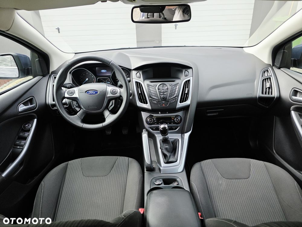 Ford Focus 1.6 TI-VCT Titanium - 24