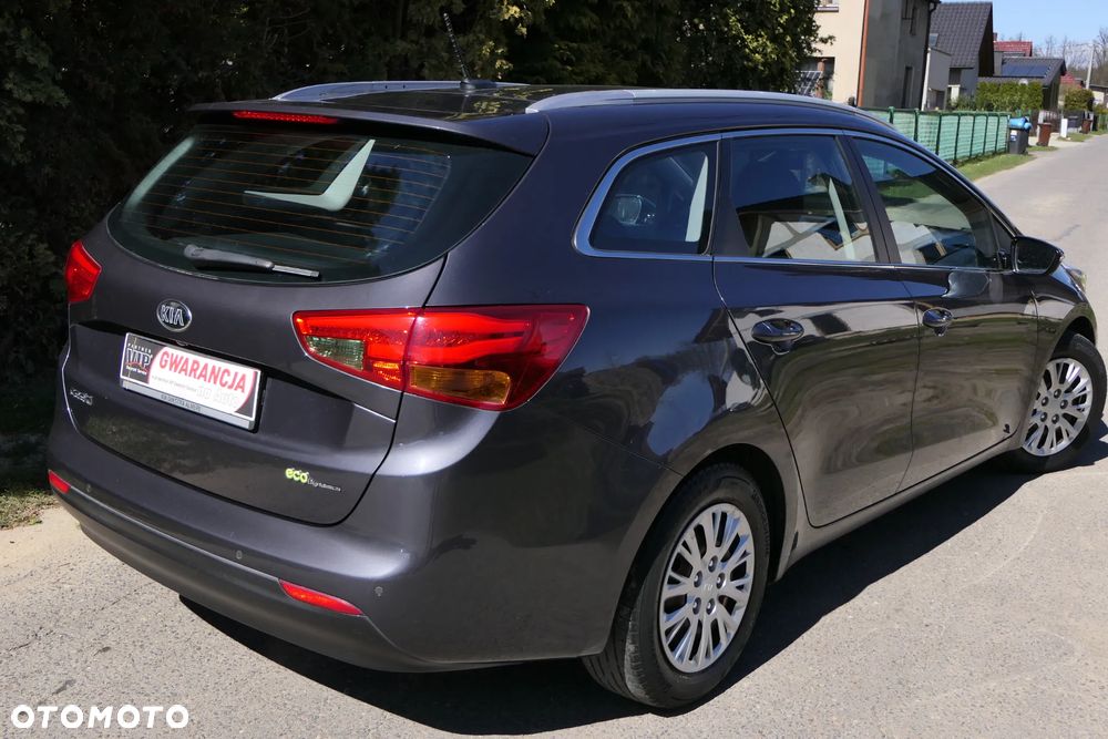 Kia Ceed 1.6 GDI L - 6