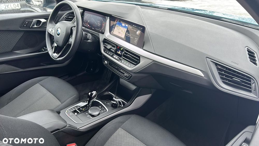 BMW Seria 1 118i Advantage - 15