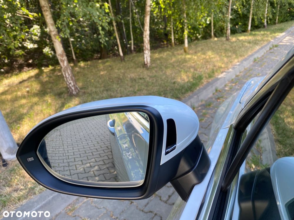 Volkswagen Passat 2.0 TDI EVO Business DSG - 9