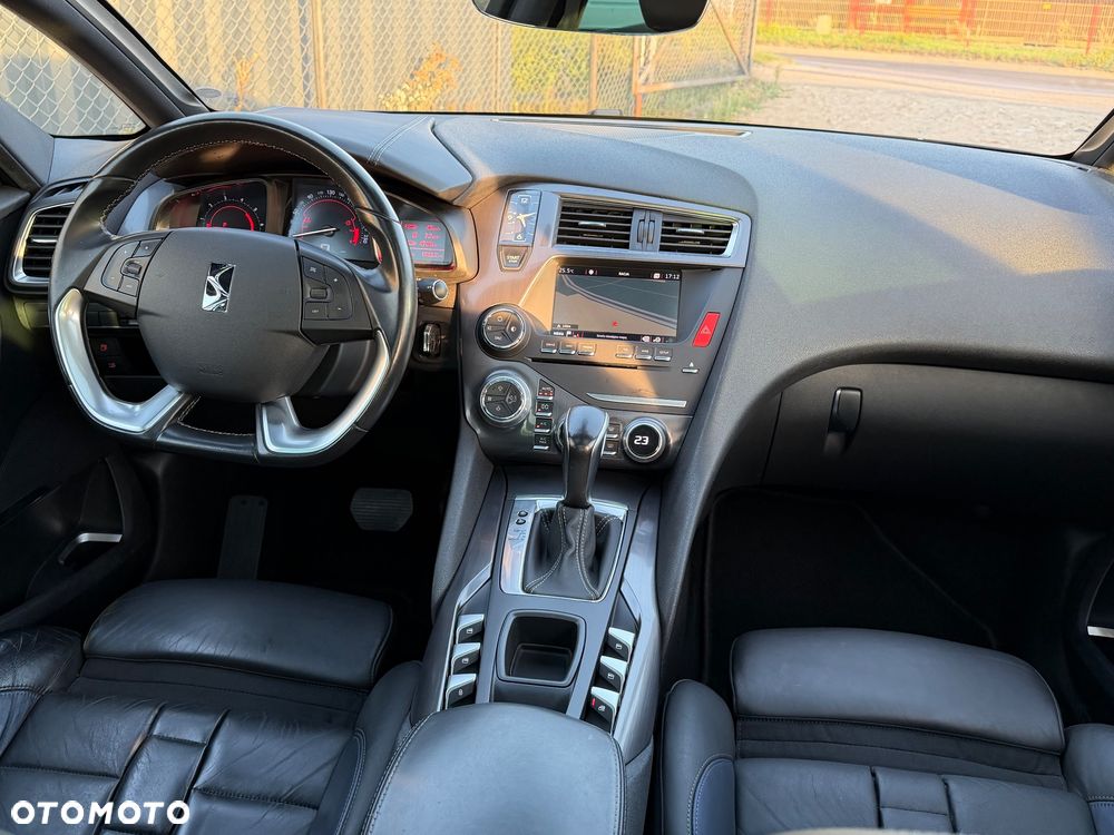 DS Automobiles DS 5 - 8