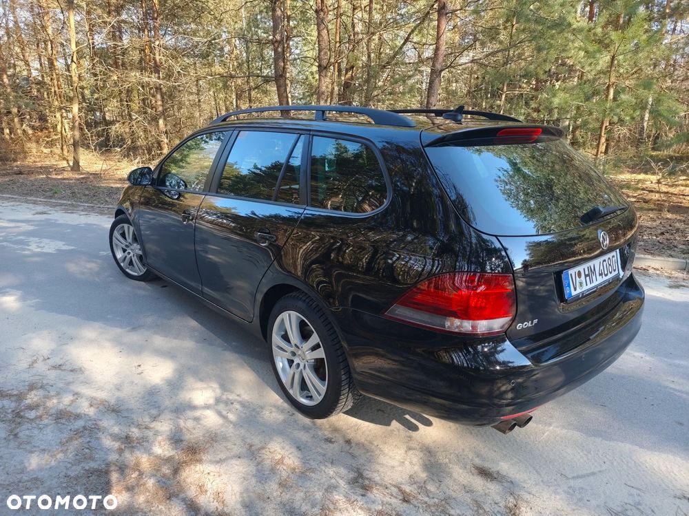 Volkswagen Golf 2.0 TDI DPF MATCH - 26