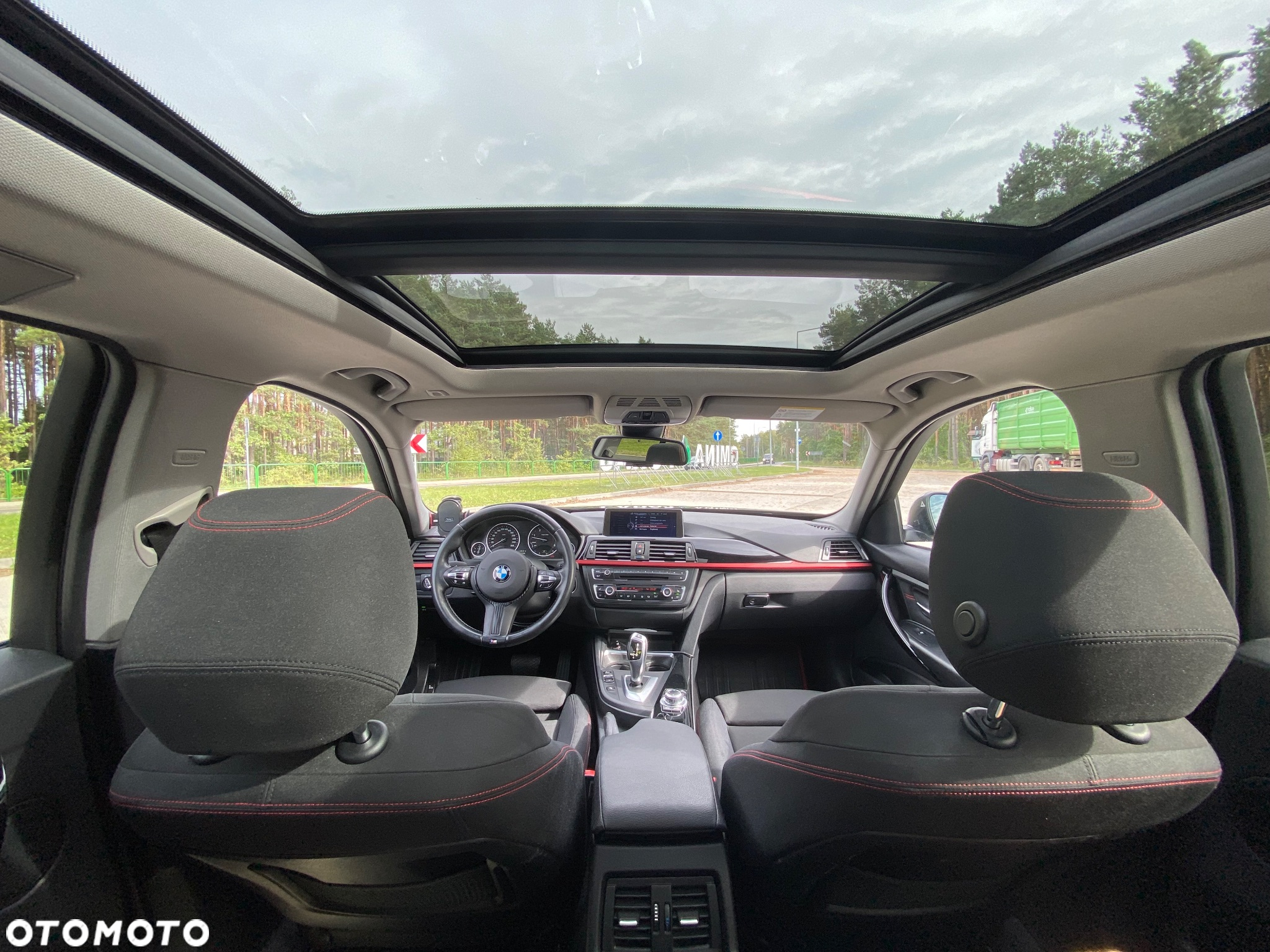 BMW Seria 3 330d Sport Line - 2