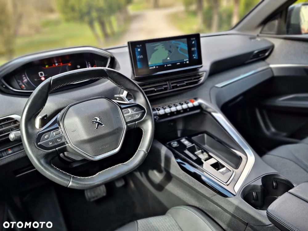 Peugeot 3008 BlueHDi 130 Stop & Start EAT8 Allure - 29
