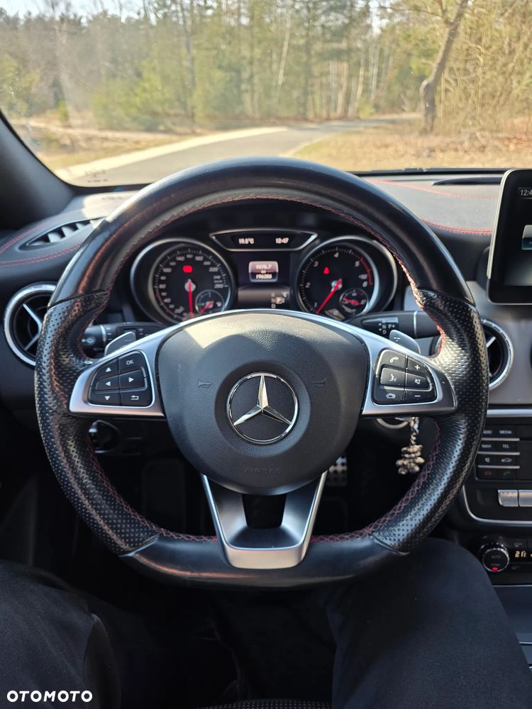 Mercedes-Benz CLA 220 (CDI) d 7G-DCT AMG Line - 20