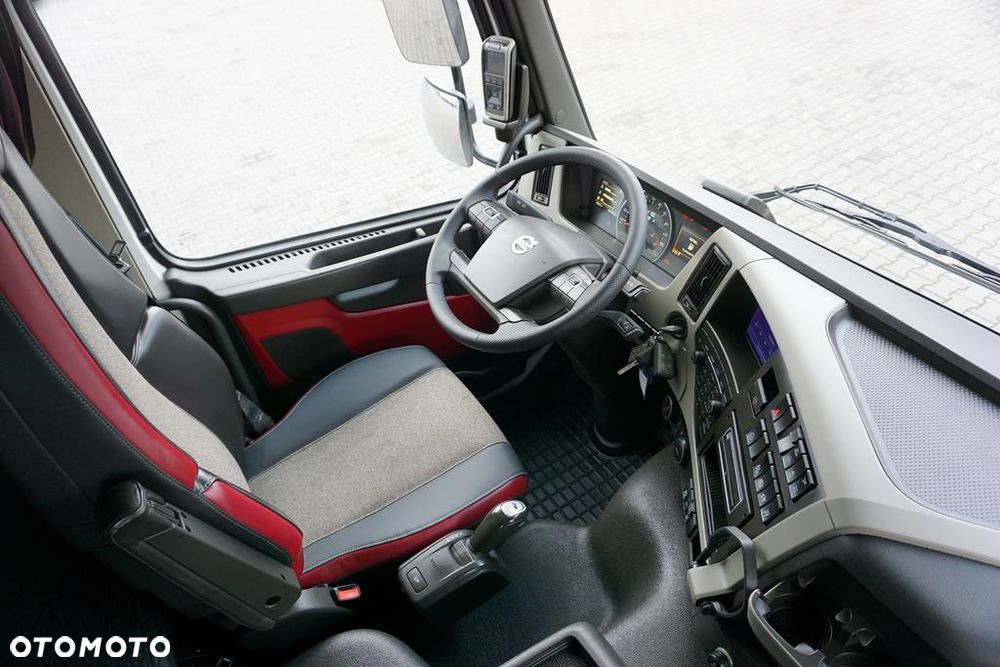 Volvo FM / 460 / E 6 / IZOTERMA + WINDA / 22 PALETY / DŁ 9,1 M / ŁAD. 14 345 KG - 13