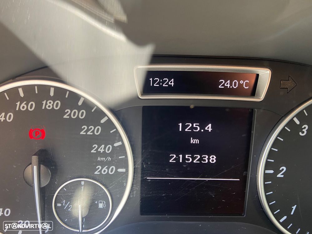 Mercedes-Benz B 180 CDi BlueEfficiency - 9
