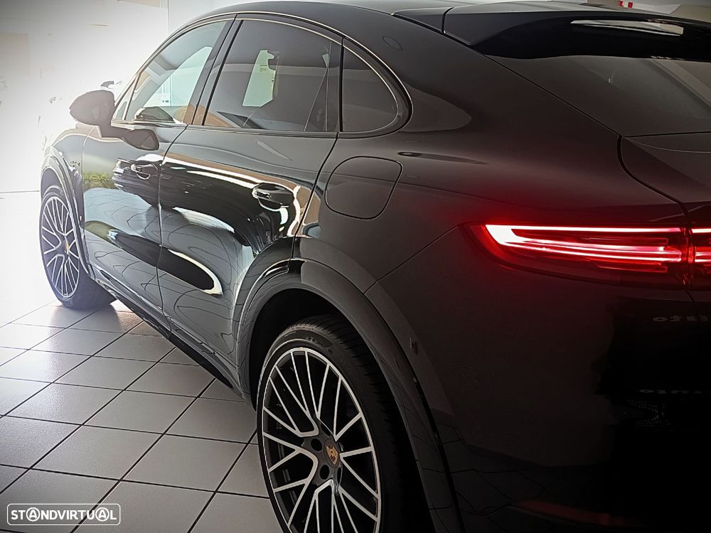 Porsche Cayenne Coupé - 13