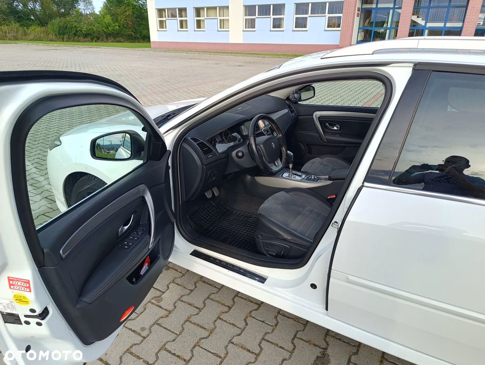 Renault Laguna 2.0 dCi Bose Edition - 11