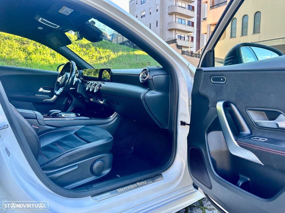 Mercedes-Benz A 180 Limousine d 7G-DCT AMG Line - 35