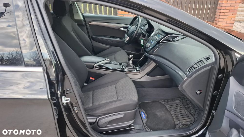 Hyundai i40 1.7 CRDi Comfort - 19