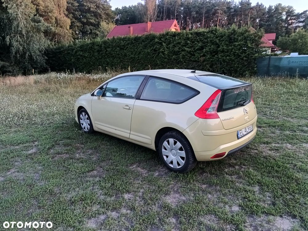 Citroën C4 1.4 16V X - 2