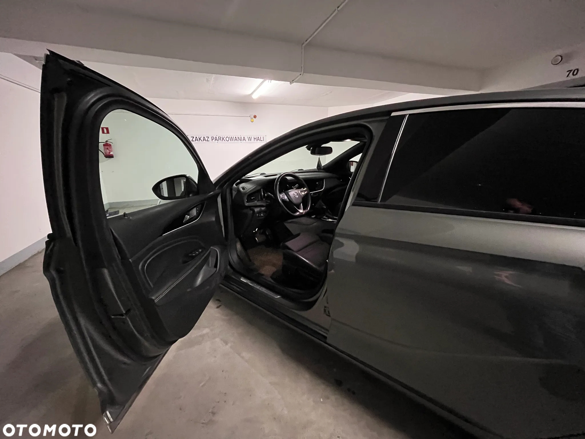 Opel Insignia Grand Sport 1.6 Diesel Automatik Business Edition - 3