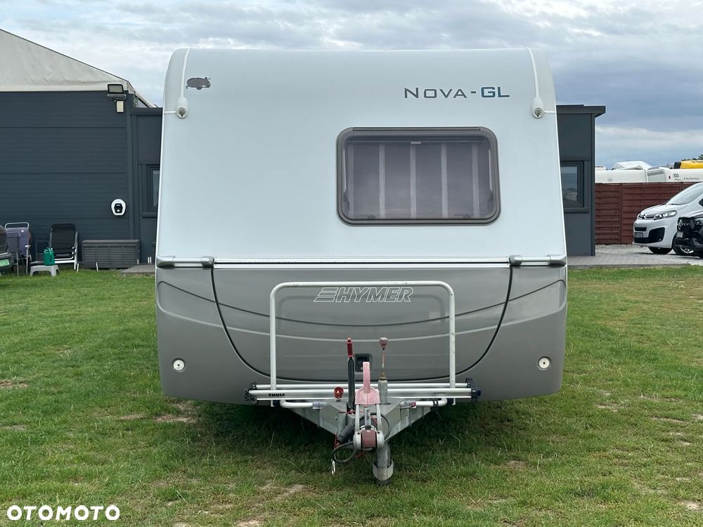 Hymer-Eriba 680 NOVA-GL z napędem, klimatyzacją i łóżkami piętrowymi. - 4