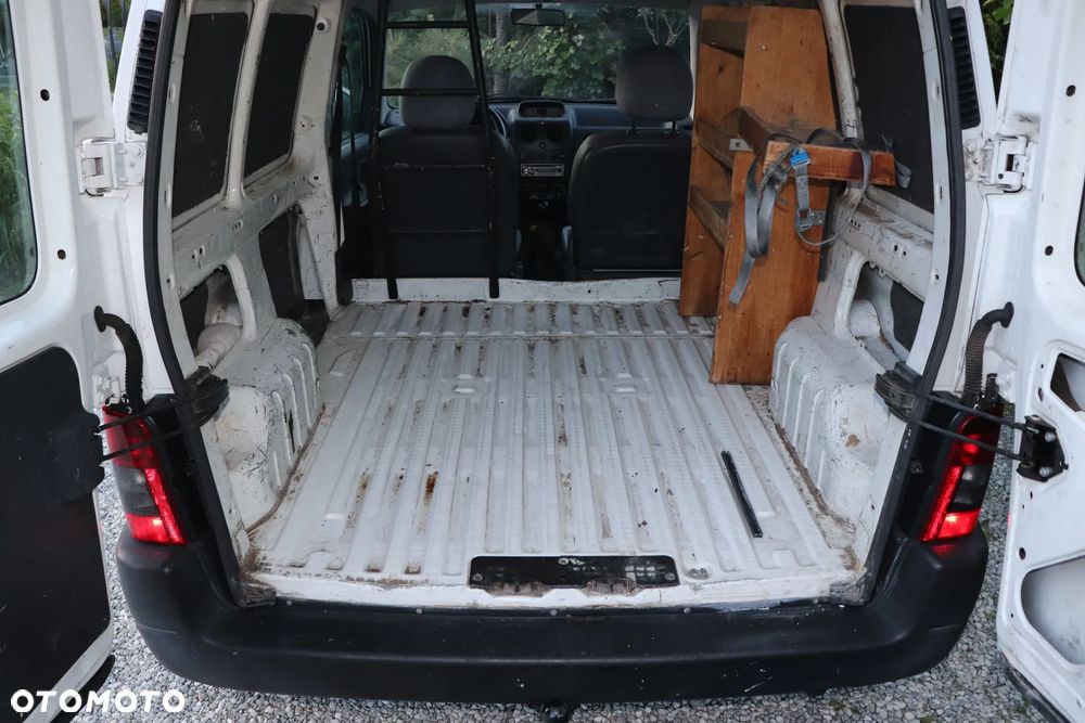 Citroën BERLINGO - 13