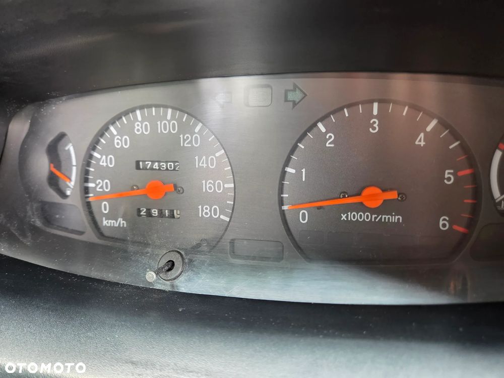 Mitsubishi L200 2.5 TDI GL 4WD DoubleCab - 7