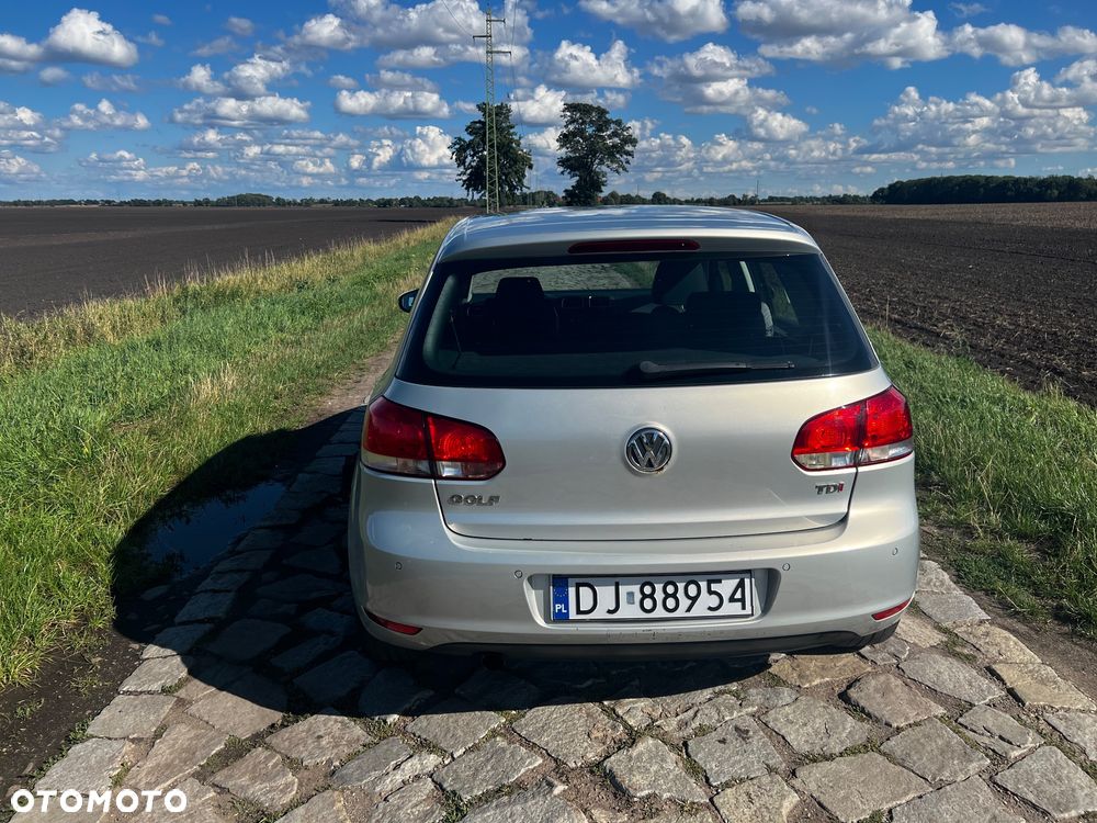 Volkswagen Golf 1.6 TDI Comfortline - 8