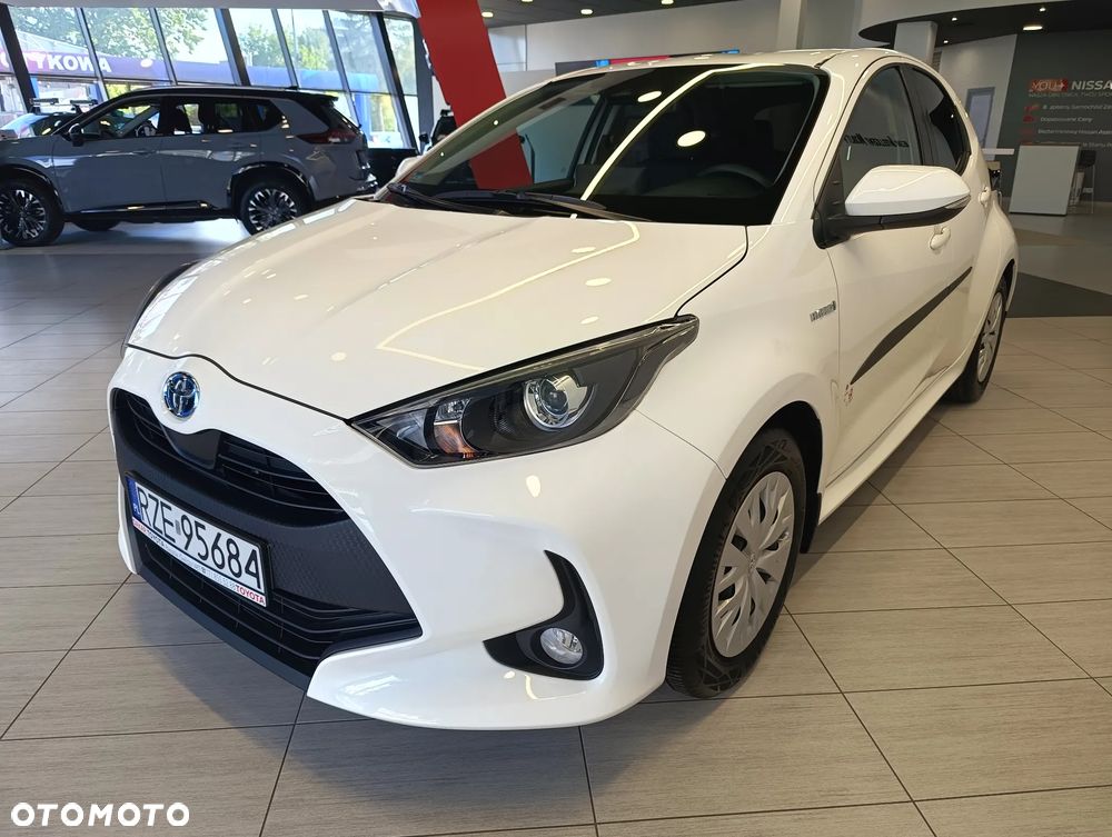 Toyota Yaris - 1