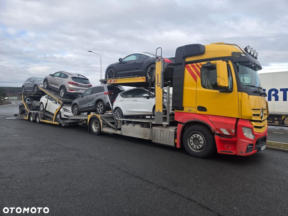 Mercedes-Benz Actros - 5